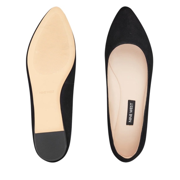 Nine West Speakup Almond Toe Flats Black Suede Size 7.5 EUC - Picture 3 of 9
